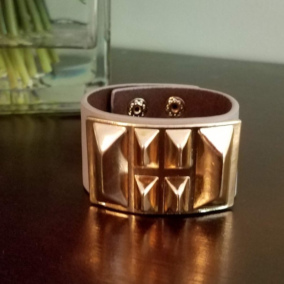 Glam Girl Fashion Jewelry - NWT Gorgeous Leather Cuff Bracelet